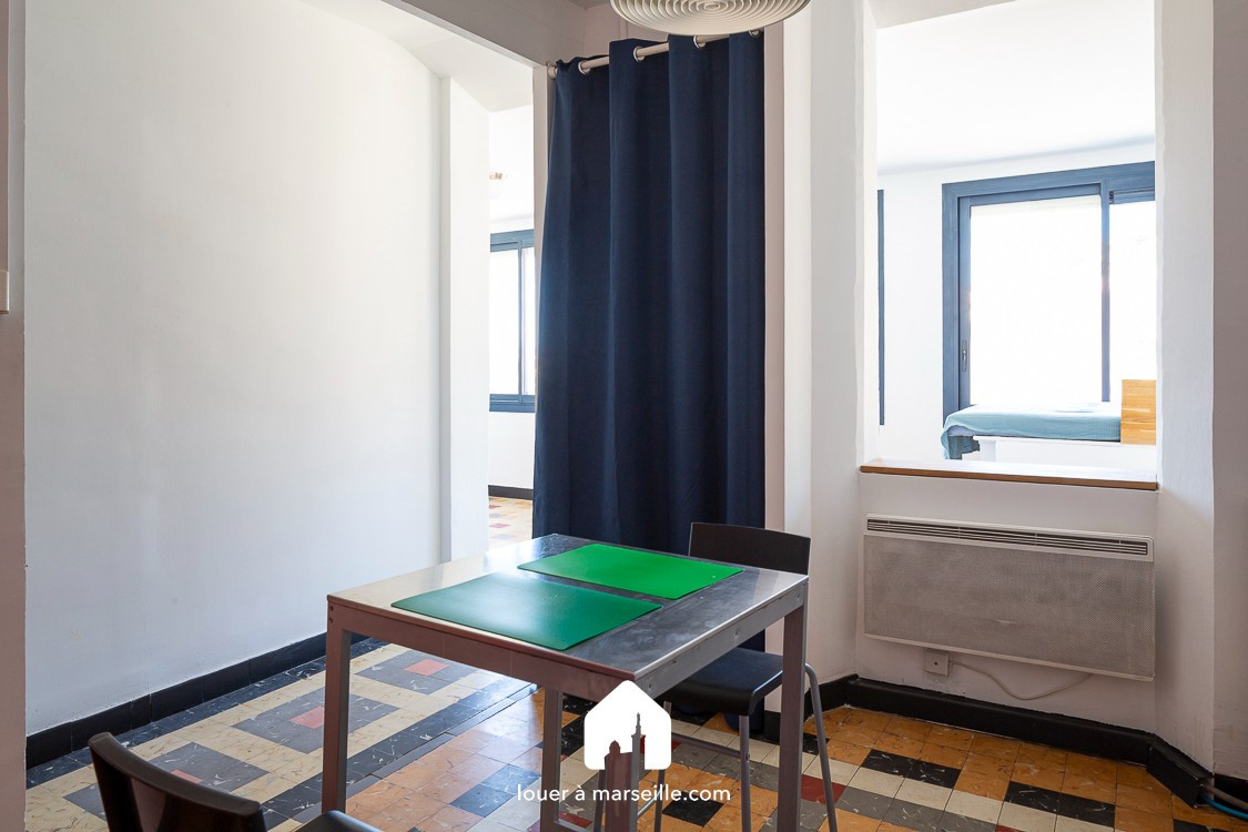 
                                                Location
                                                 Feel Goudes