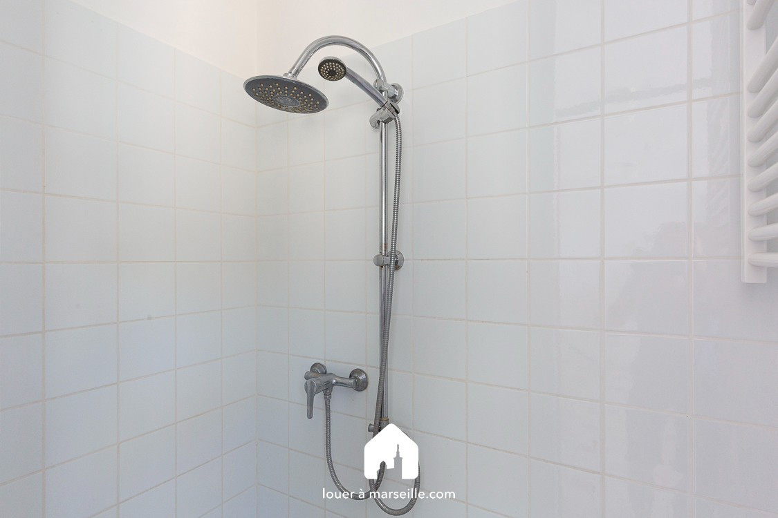 
                                                Location
                                                 Feel Goudes