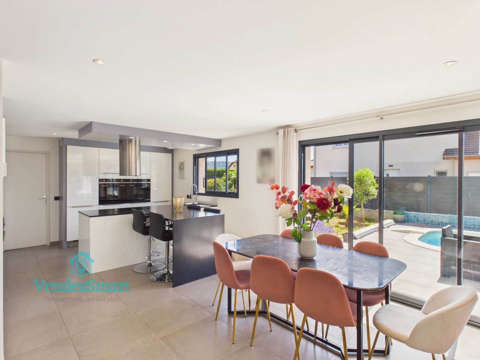 
                                                Vente
                                                 Feigères (74160) – Maison contemporaine 5 pièces | 150 m² | Piscine | DPE A
