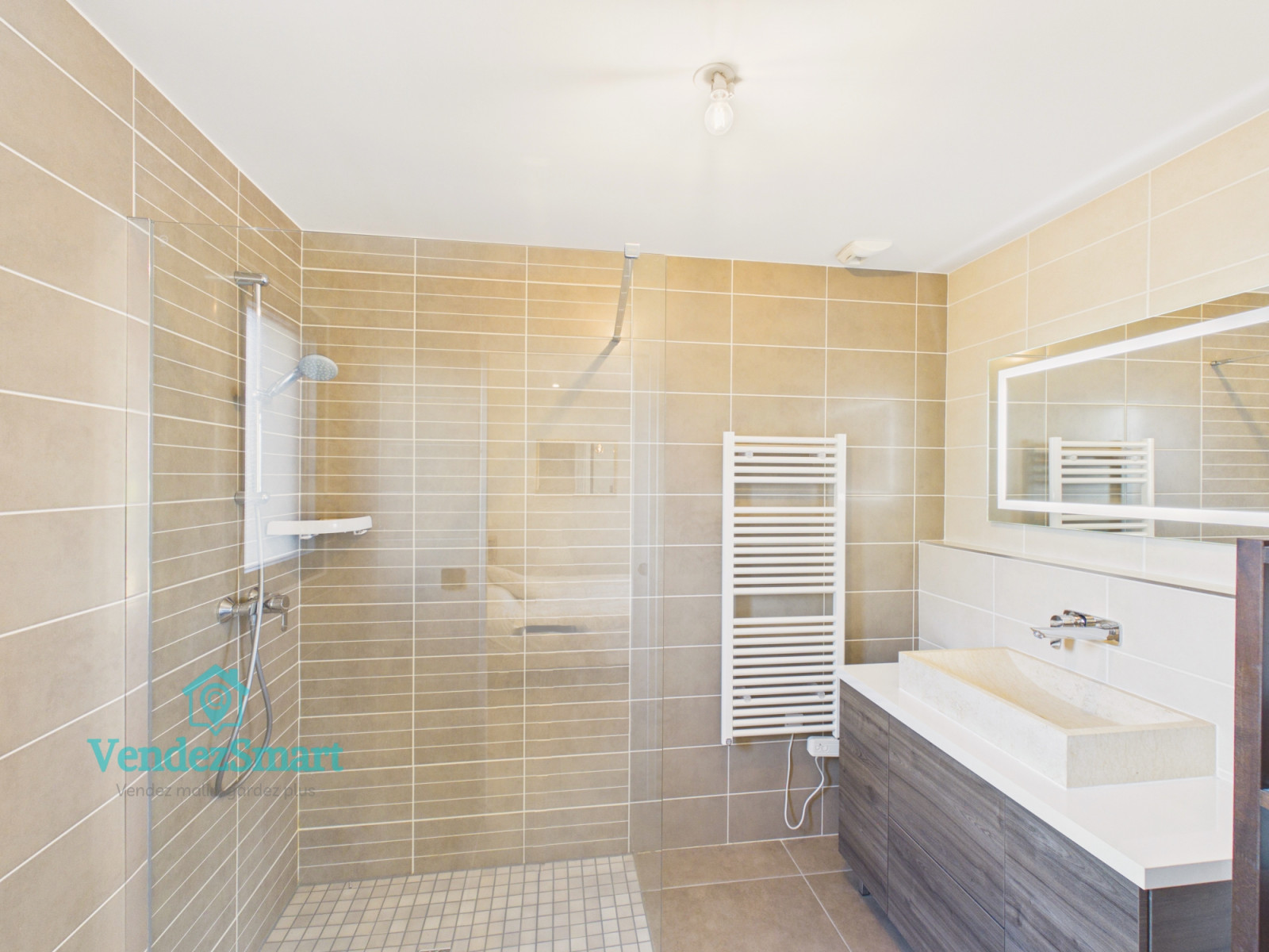
                                                Vente
                                                 Feigères (74160) – Maison contemporaine 5 pièces | 150 m² | Piscine | DPE A