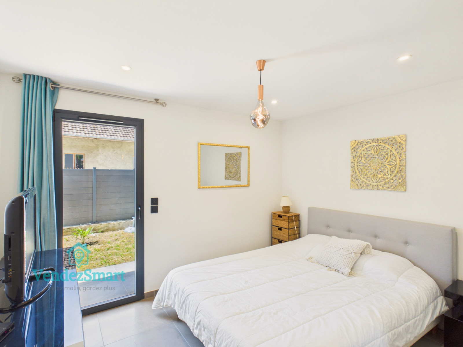 
                                                Vente
                                                 Feigères (74160) – Maison contemporaine 5 pièces | 150 m² | Piscine | DPE A