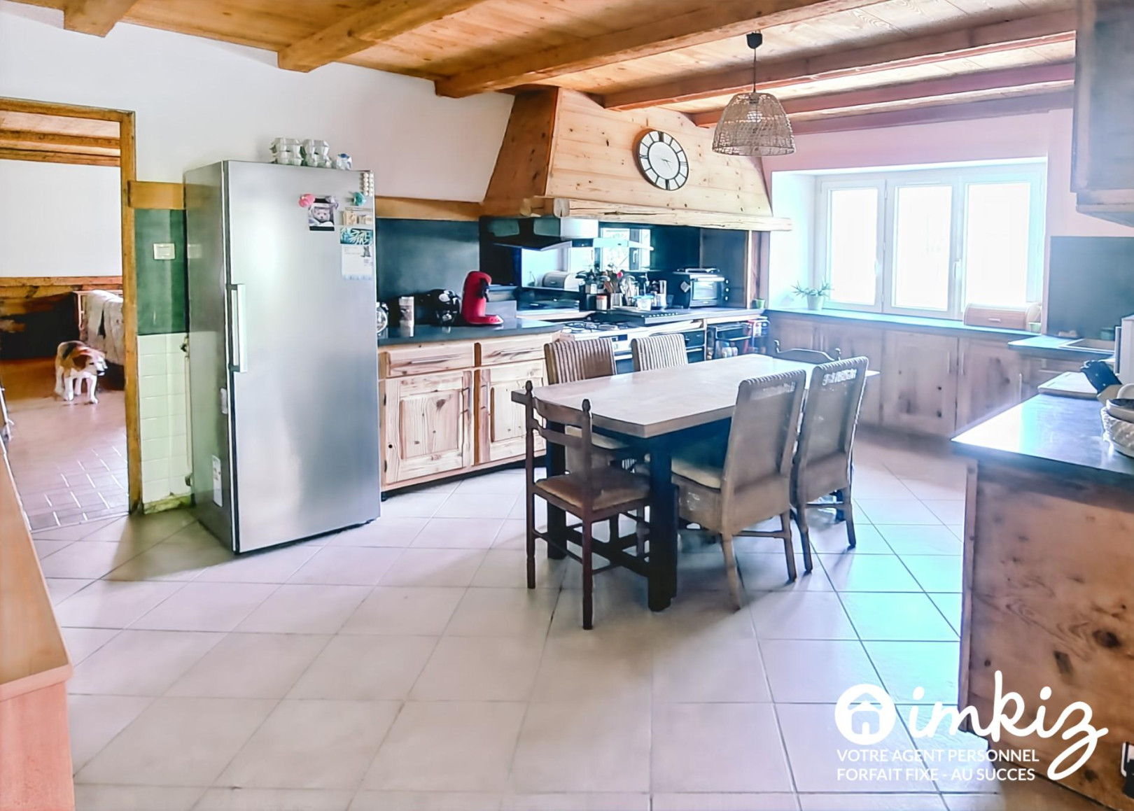 
                                                Vente
                                                 Ferme de 1826 rénovée + Mazot aménagé, 3'800m2