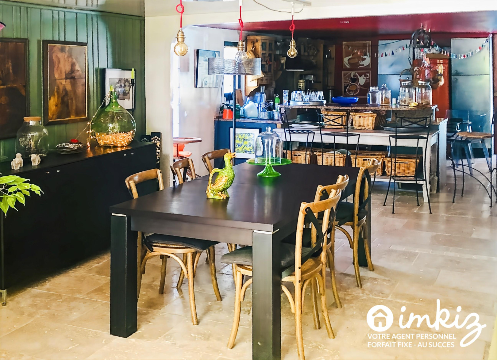 
                                                Vente
                                                 Ferme rénovée 355 m² piscine et dépendances