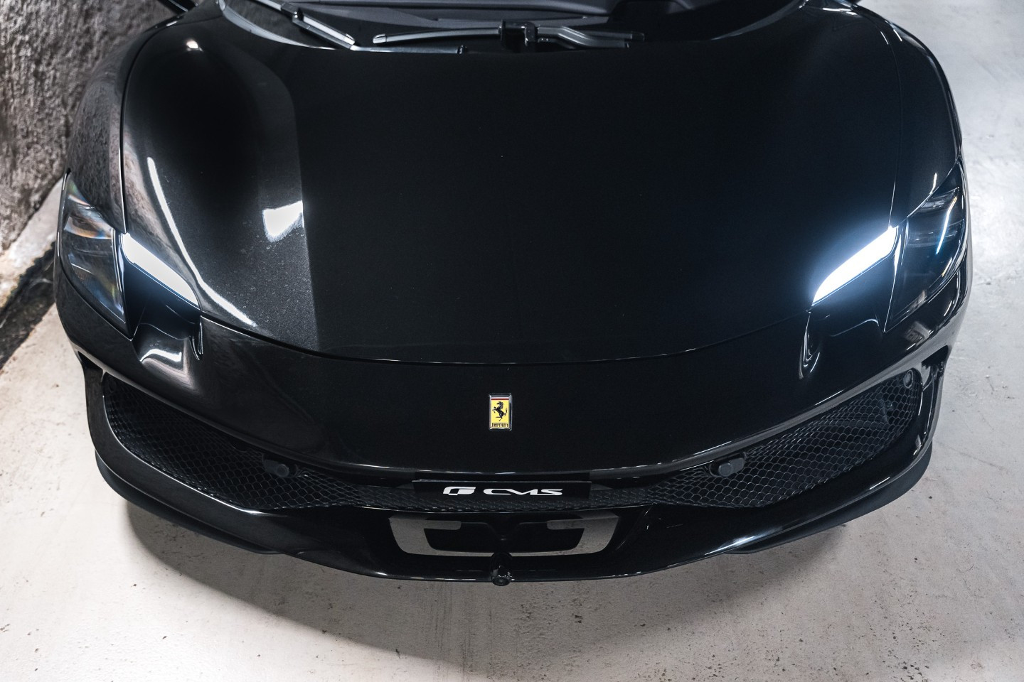 
                                                Voiture
                                                 Ferrari 296 GTB