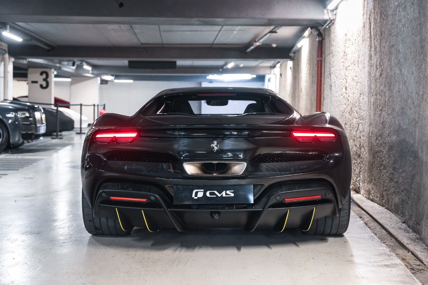 
                                                Voiture
                                                 Ferrari 296 GTB