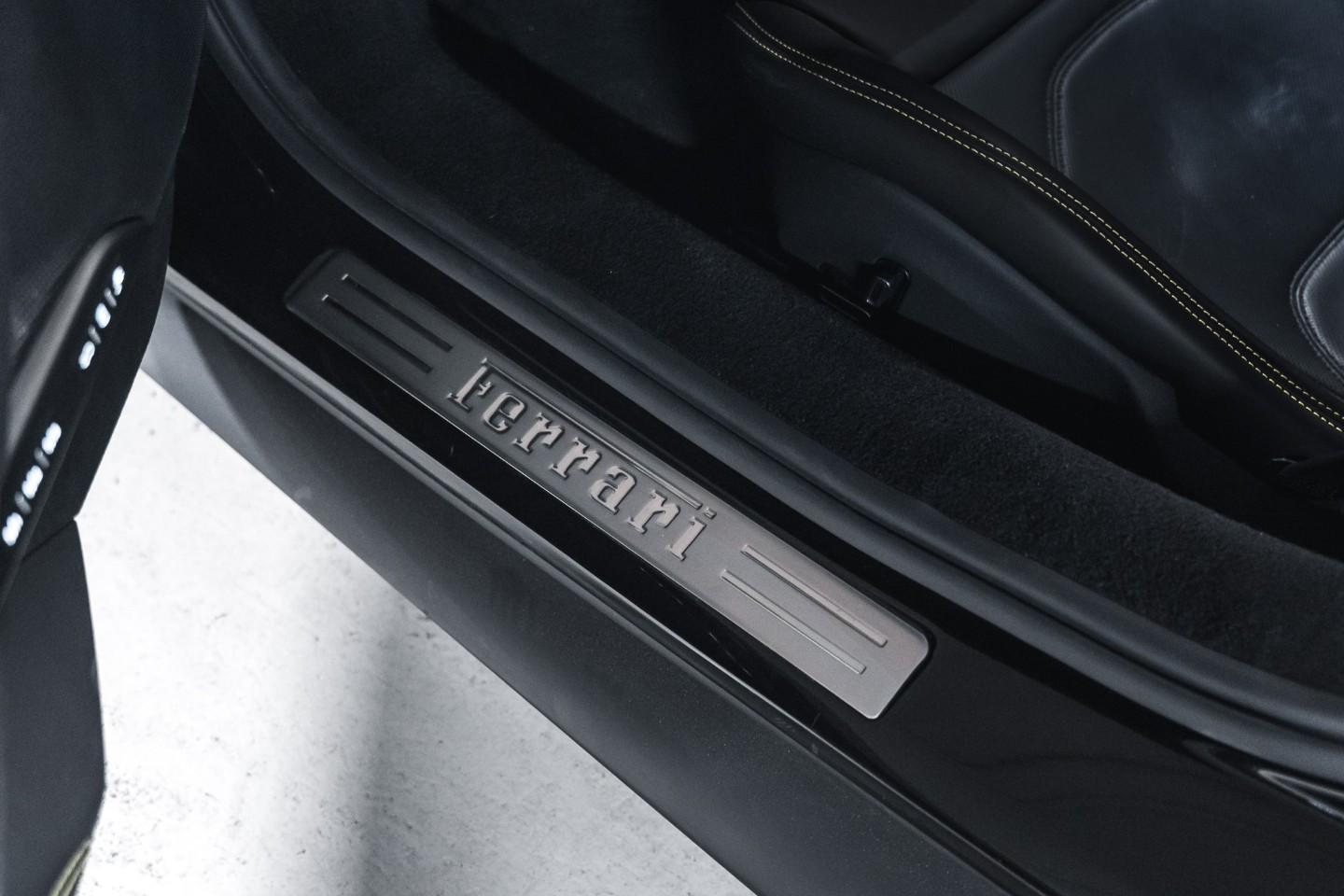 
                                                Voiture
                                                 Ferrari 296 GTB