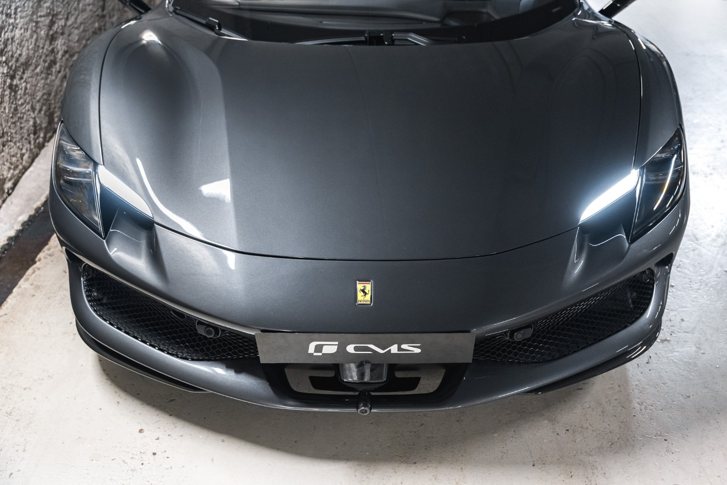 
                                                Voiture
                                                 Ferrari 296 GTS V6 3.0 830