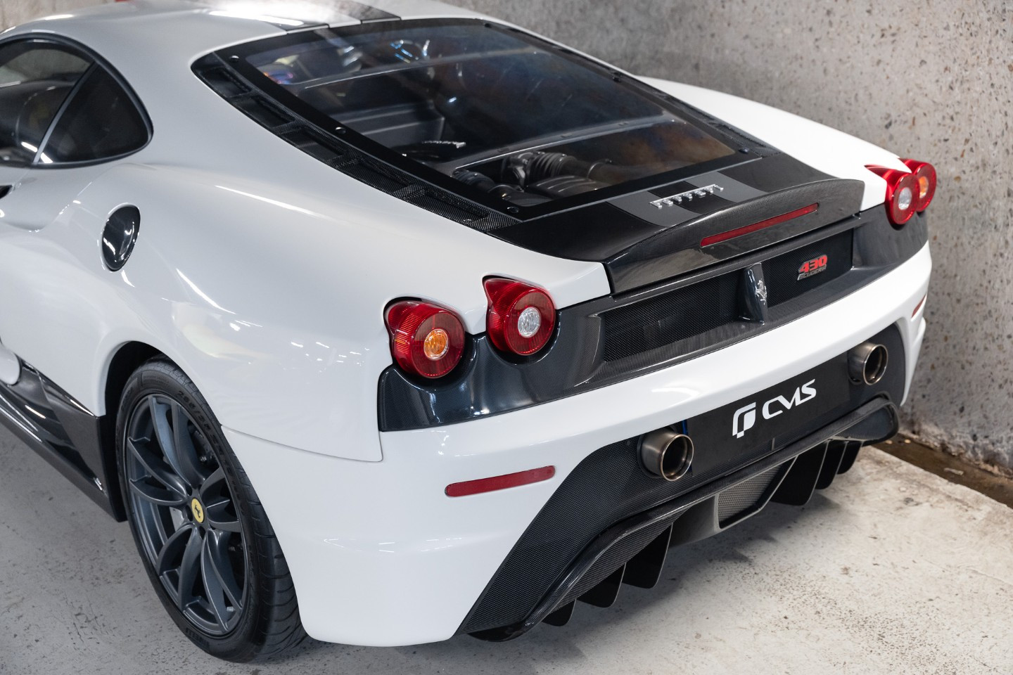 
                                                Voiture
                                                 Ferrari 430 Scuderia V8 4.3 510
