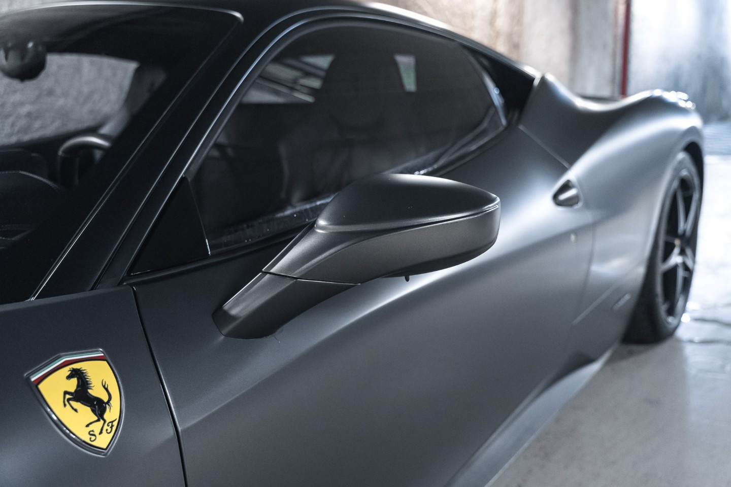 
                                                Voiture
                                                 Ferrari 458 Italia V8 4.5 570