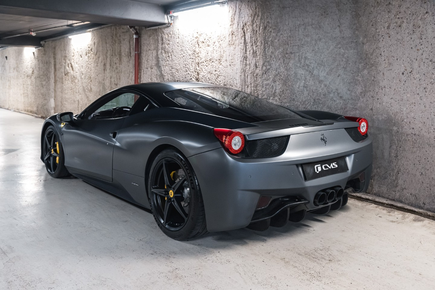 
                                                Voiture
                                                 Ferrari 458 Italia V8 4.5 570