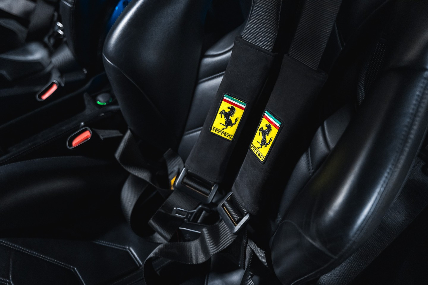 
                                                Voiture
                                                 Ferrari 458 Italia V8 4.5 570