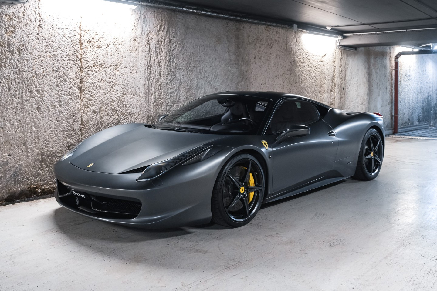 
                                                Voiture
                                                 Ferrari 458 Italia V8 4.5 570