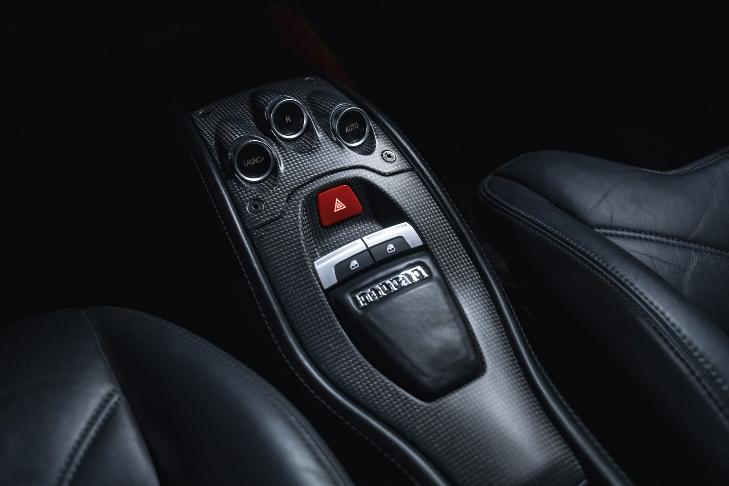 
                                                Voiture
                                                 Ferrari 458 Italia V8 4.5 570