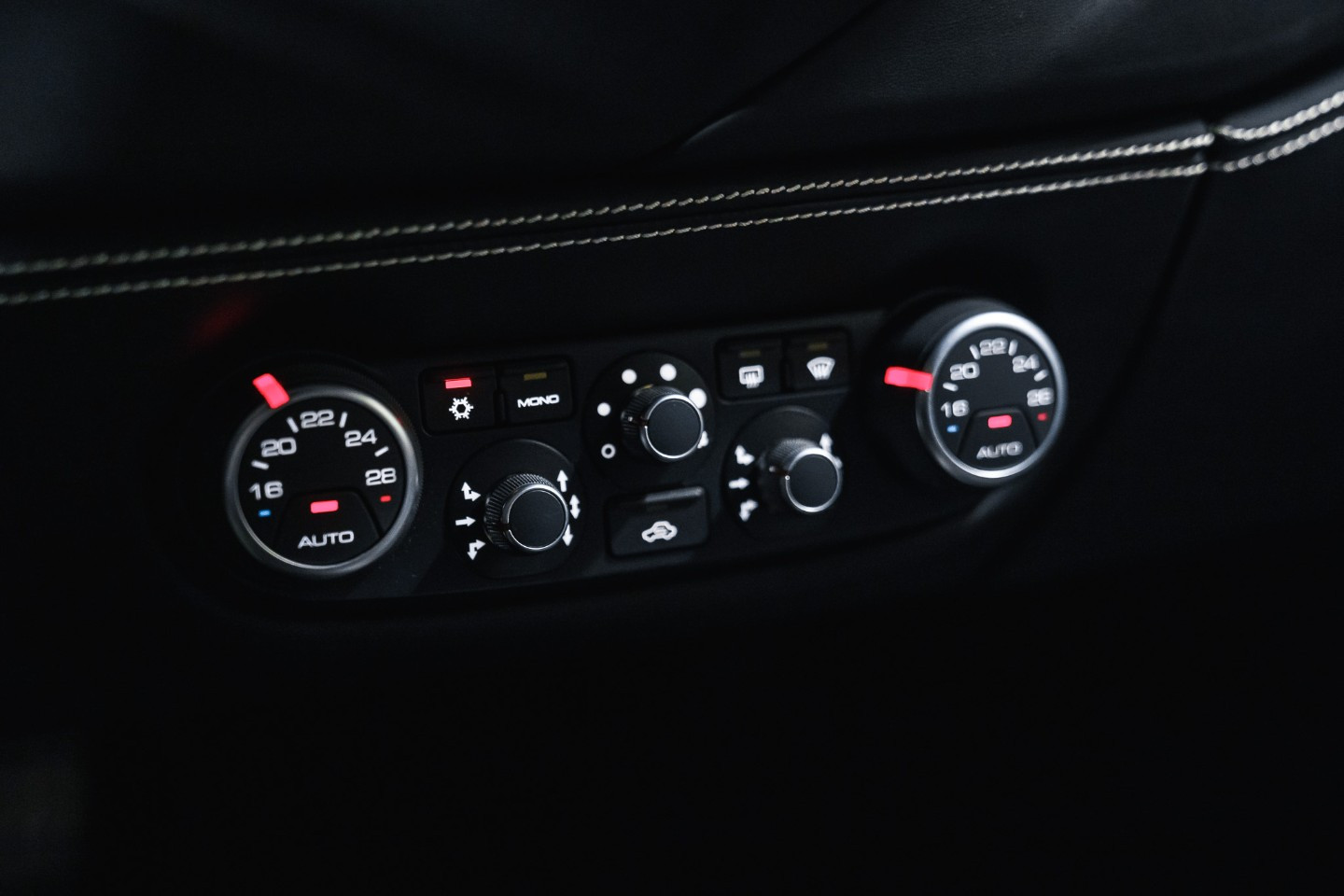 
                                                Voiture
                                                 Ferrari 488 - GTB V8 4.0 670ch Novitec Kit