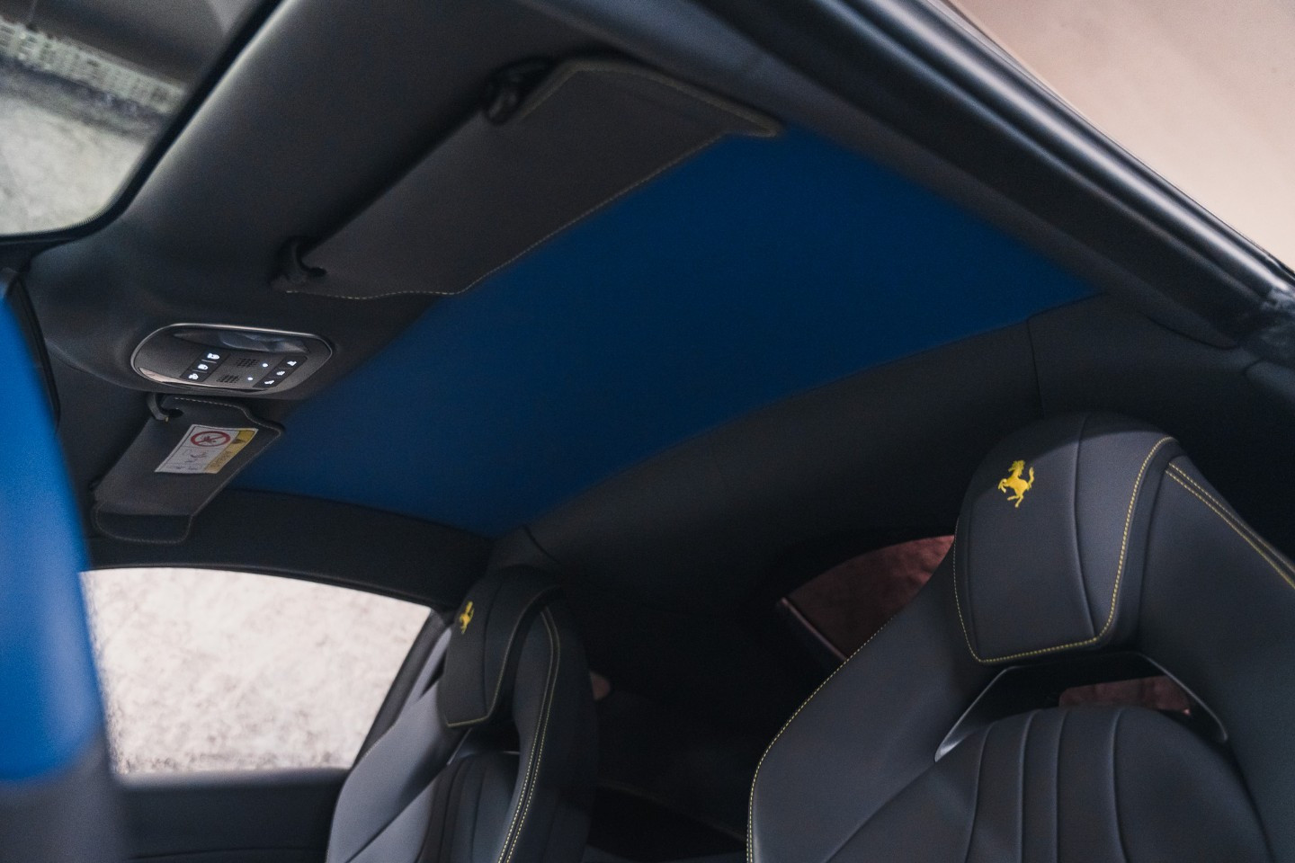 
                                                Voiture
                                                 Ferrari 812 Superfast V12 6.5 800 Finition Atelier