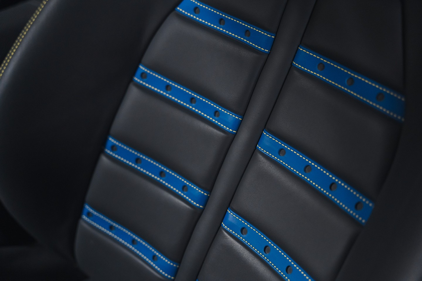 
                                                Voiture
                                                 Ferrari 812 Superfast V12 6.5 800 Finition Atelier