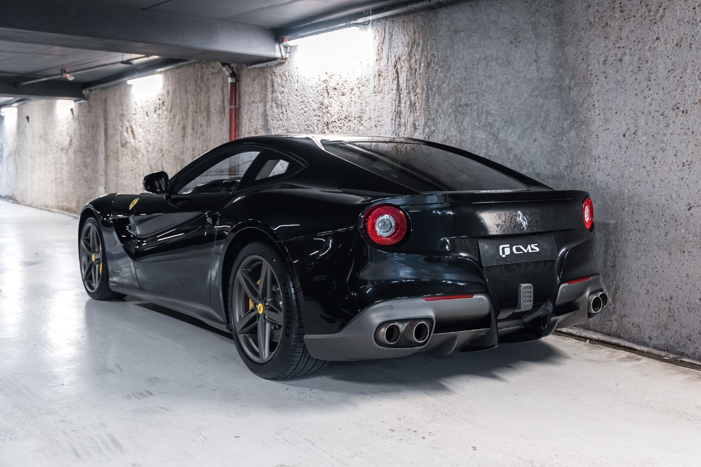 
                                                Voiture
                                                 Ferrari F12 Berlinetta V12 6.0 740