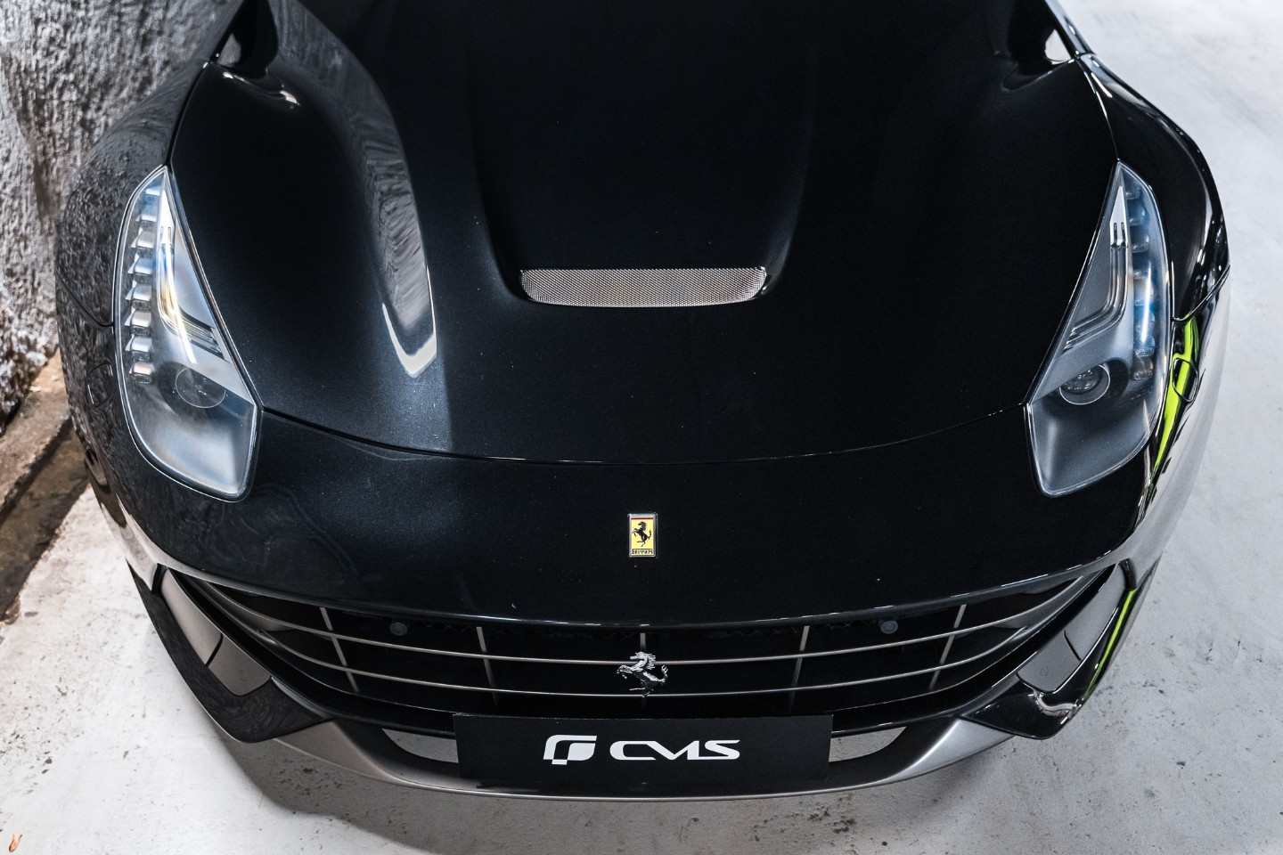 
                                                Voiture
                                                 Ferrari F12 Berlinetta V12 6.0 740