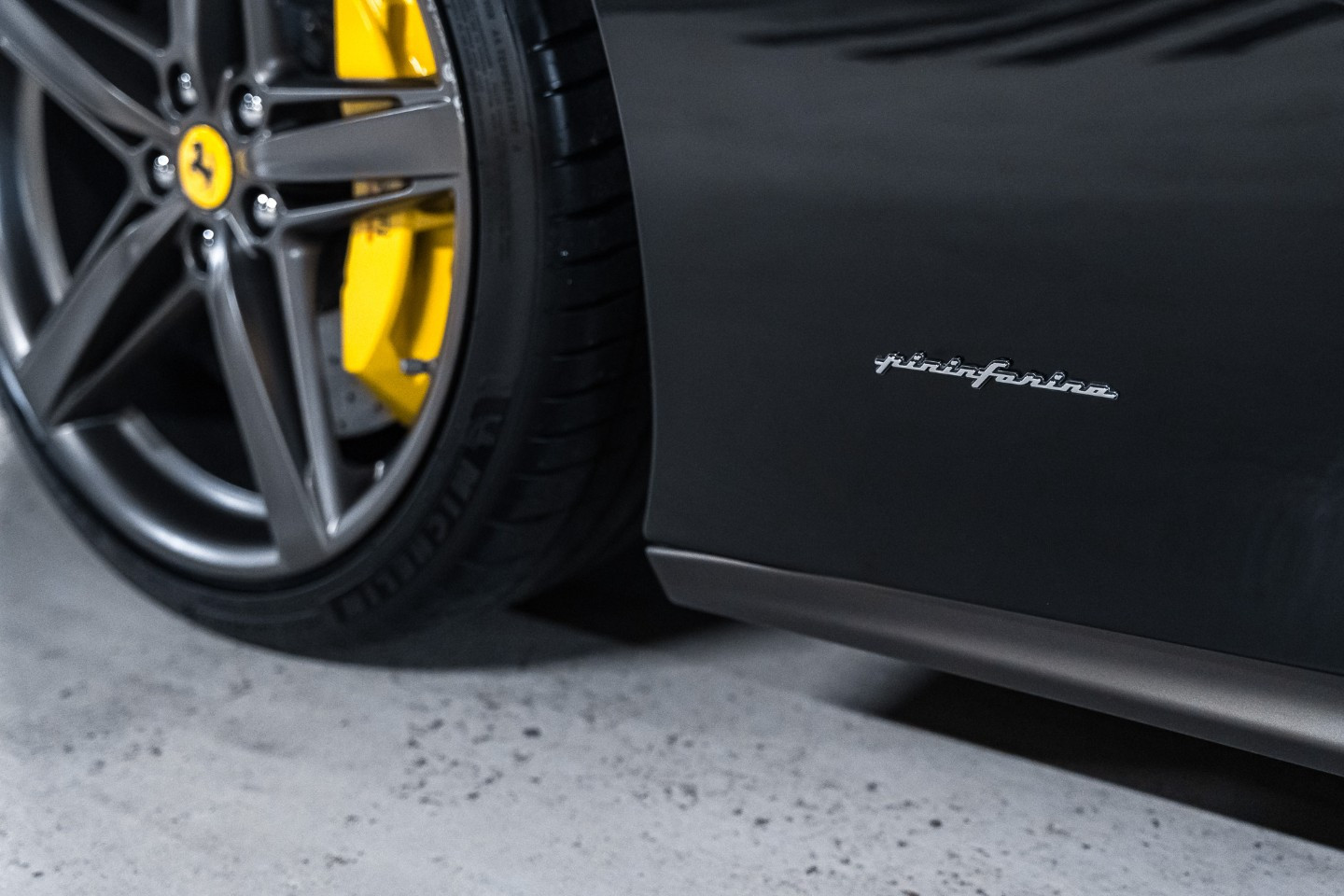 
                                                Voiture
                                                 Ferrari F12 Berlinetta V12 6.0 740
