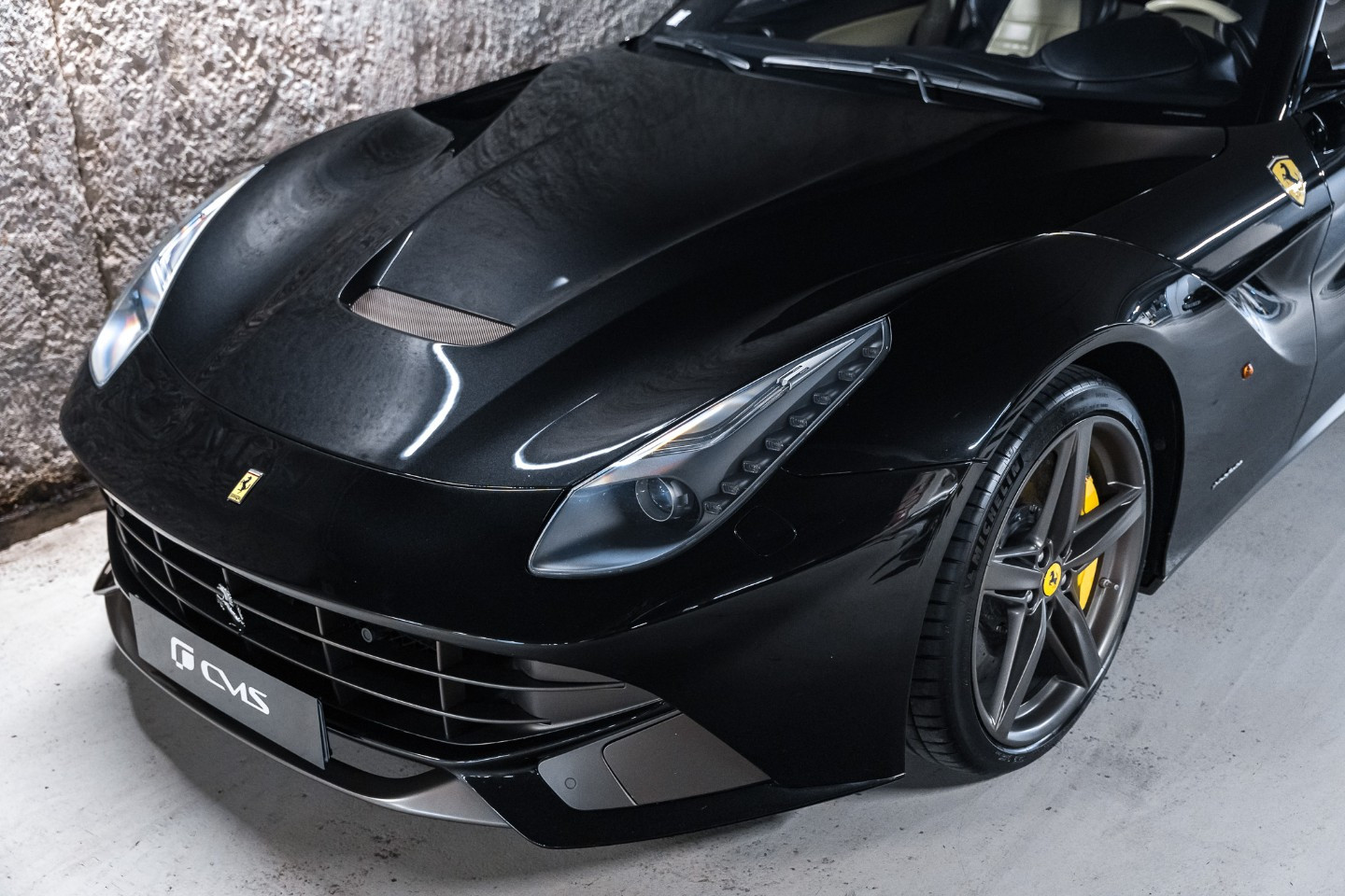 
                                                Voiture
                                                 Ferrari F12 Berlinetta V12 6.0 740
