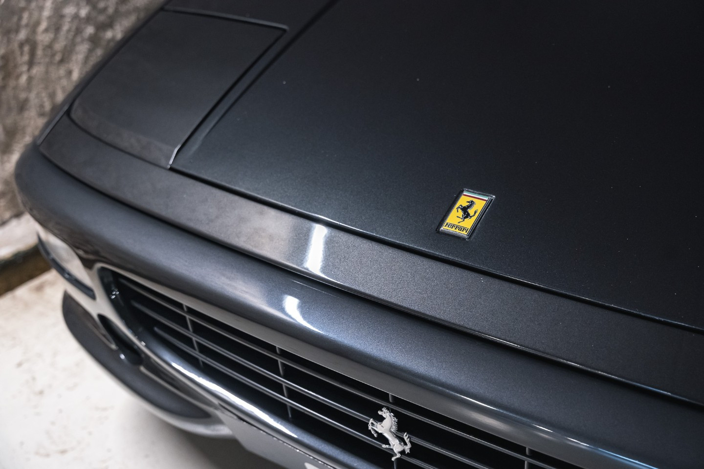 
                                                Voiture
                                                 Ferrari F355 Spider V8 3.5 380