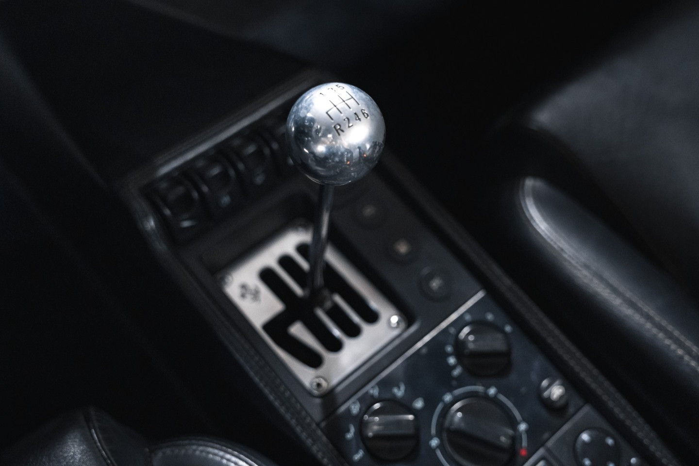 
                                                Voiture
                                                 Ferrari F355 Spider V8 3.5 380