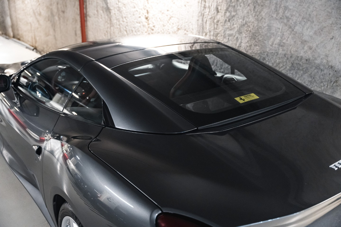
                                                Voiture
                                                 Ferrari Portofino 4.0 V8 600