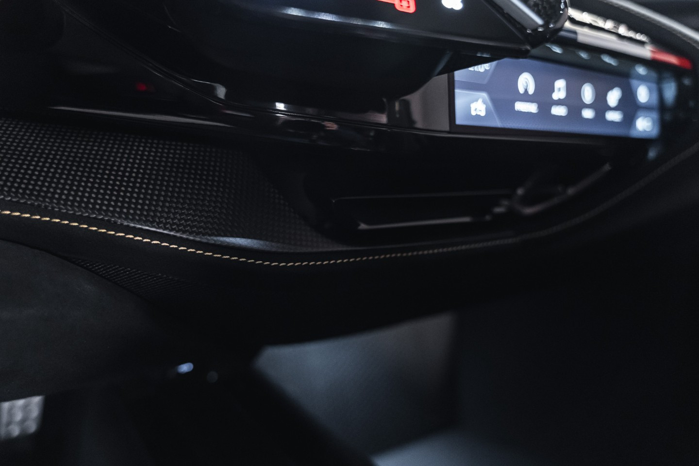 
                                                Voiture
                                                 Ferrari SF90XX Spider V8 4.0 1030