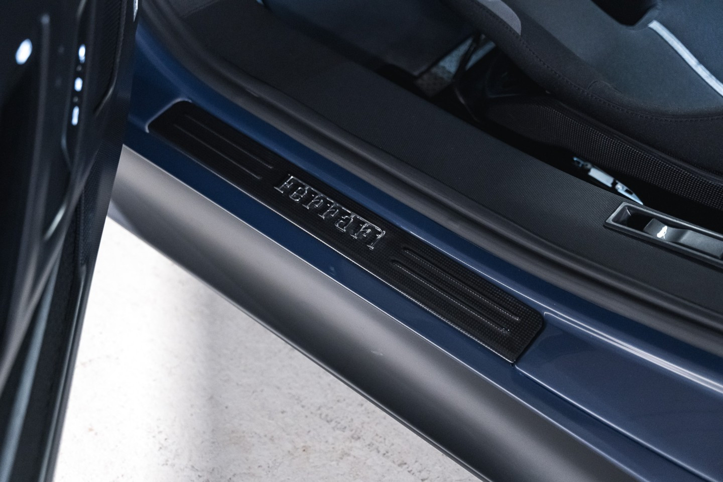 
                                                Voiture
                                                 Ferrari SF90XX Spider V8 4.0 1030