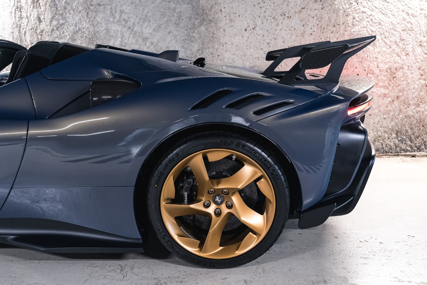 
                                                Voiture
                                                 Ferrari SF90XX Spider V8 4.0 1030