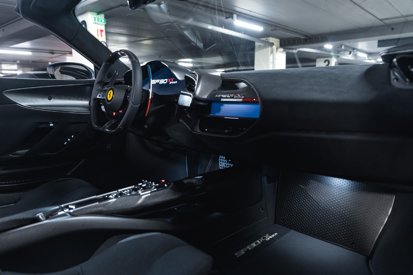 
                                                Voiture
                                                 Ferrari SF90XX Spider V8 4.0 1030