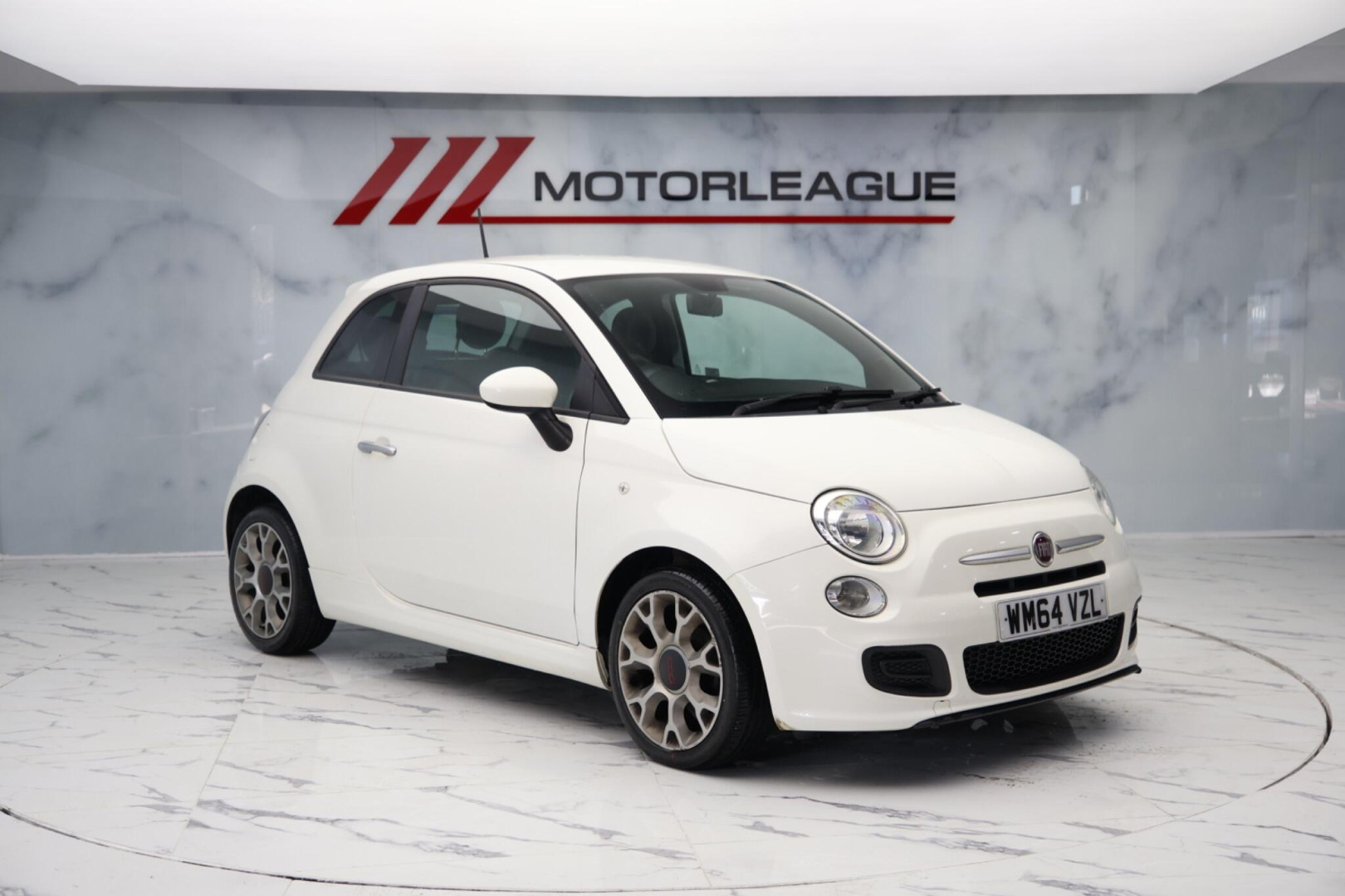 
                                                Voiture
                                                 Fiat 500 1.2 S Euro 6 (s/s) 3dr