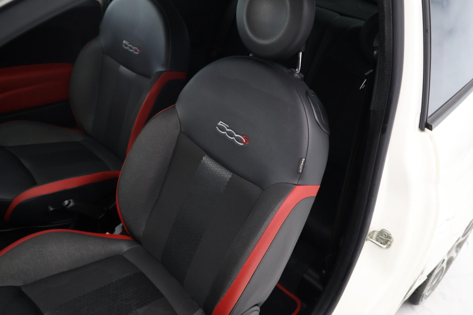 
                                                Voiture
                                                 Fiat 500 1.2 S Euro 6 (s/s) 3dr