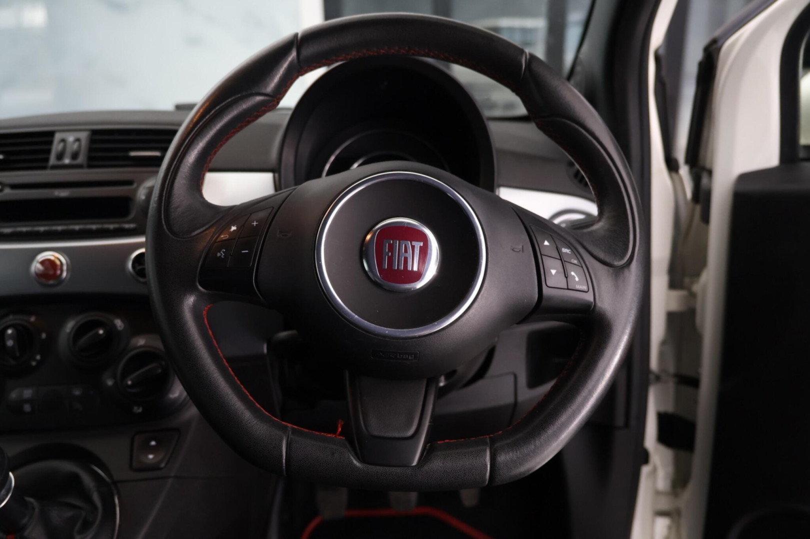 
                                                Voiture
                                                 Fiat 500 1.2 S Euro 6 (s/s) 3dr