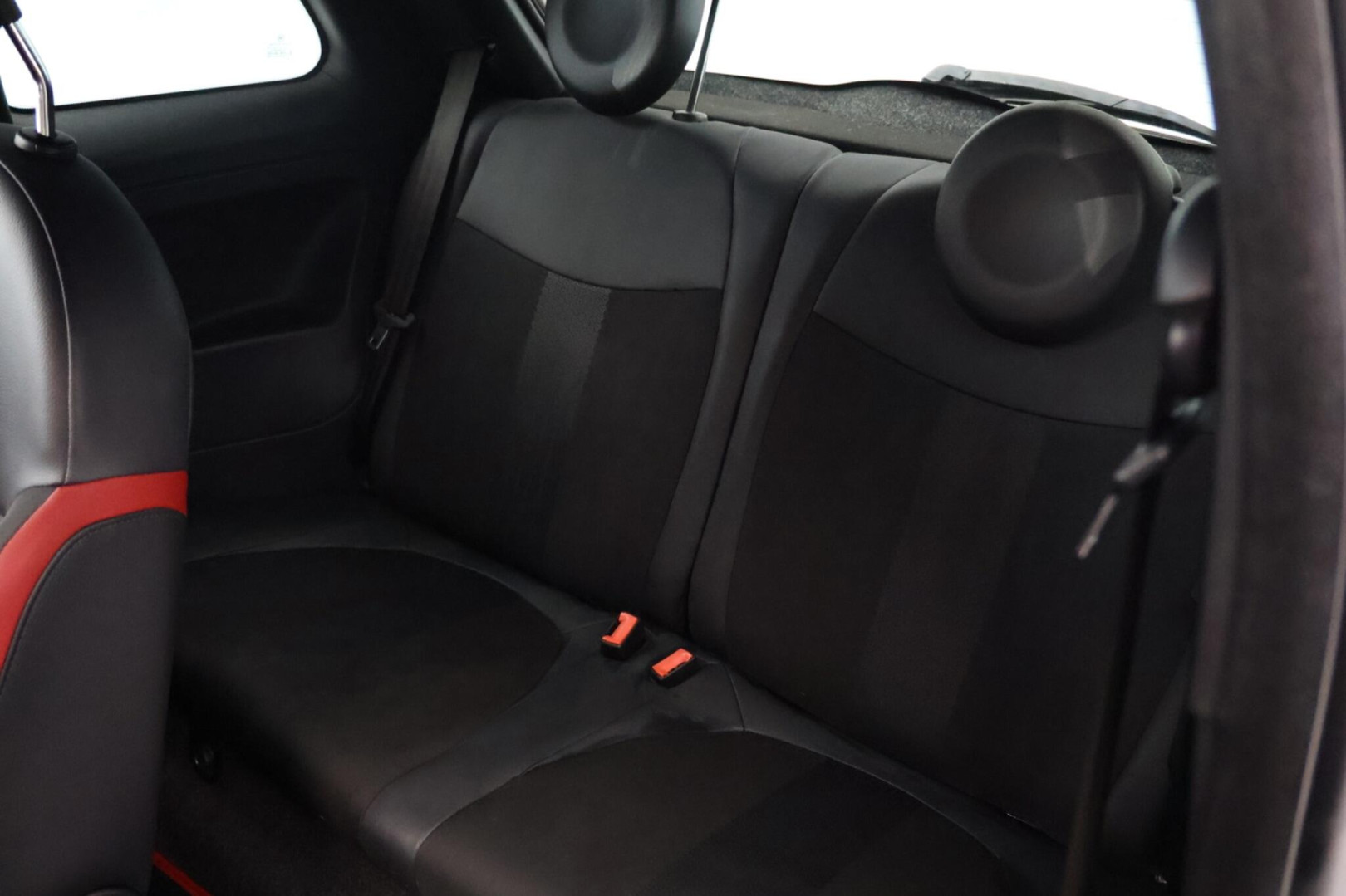 
                                                Voiture
                                                 Fiat 500 1.2 S Euro 6 (s/s) 3dr