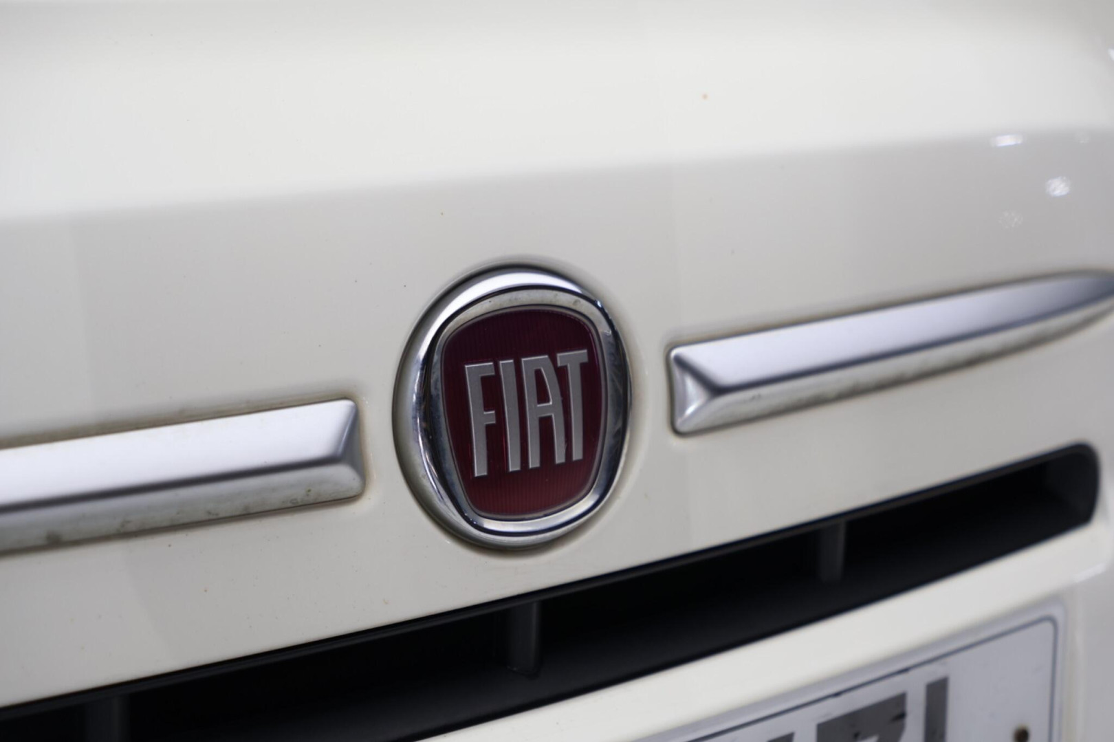 
                                                Voiture
                                                 Fiat 500 1.2 S Euro 6 (s/s) 3dr