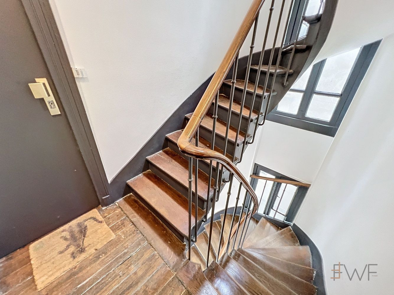 
                                                Vente
                                                 FLACHAT - Studio 17m² parfait état