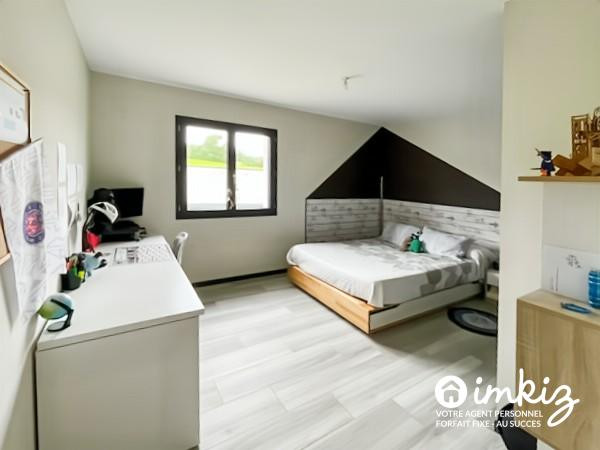 
                                                Vente
                                                 Flourens le lac - Maison récente 4 chambres
