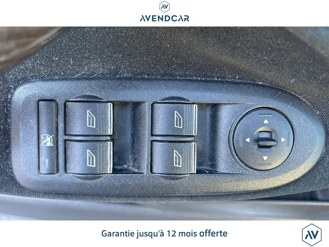 
                                                Voiture
                                                 FOCUS C-MAX 1.6 TDCI 90 TREND