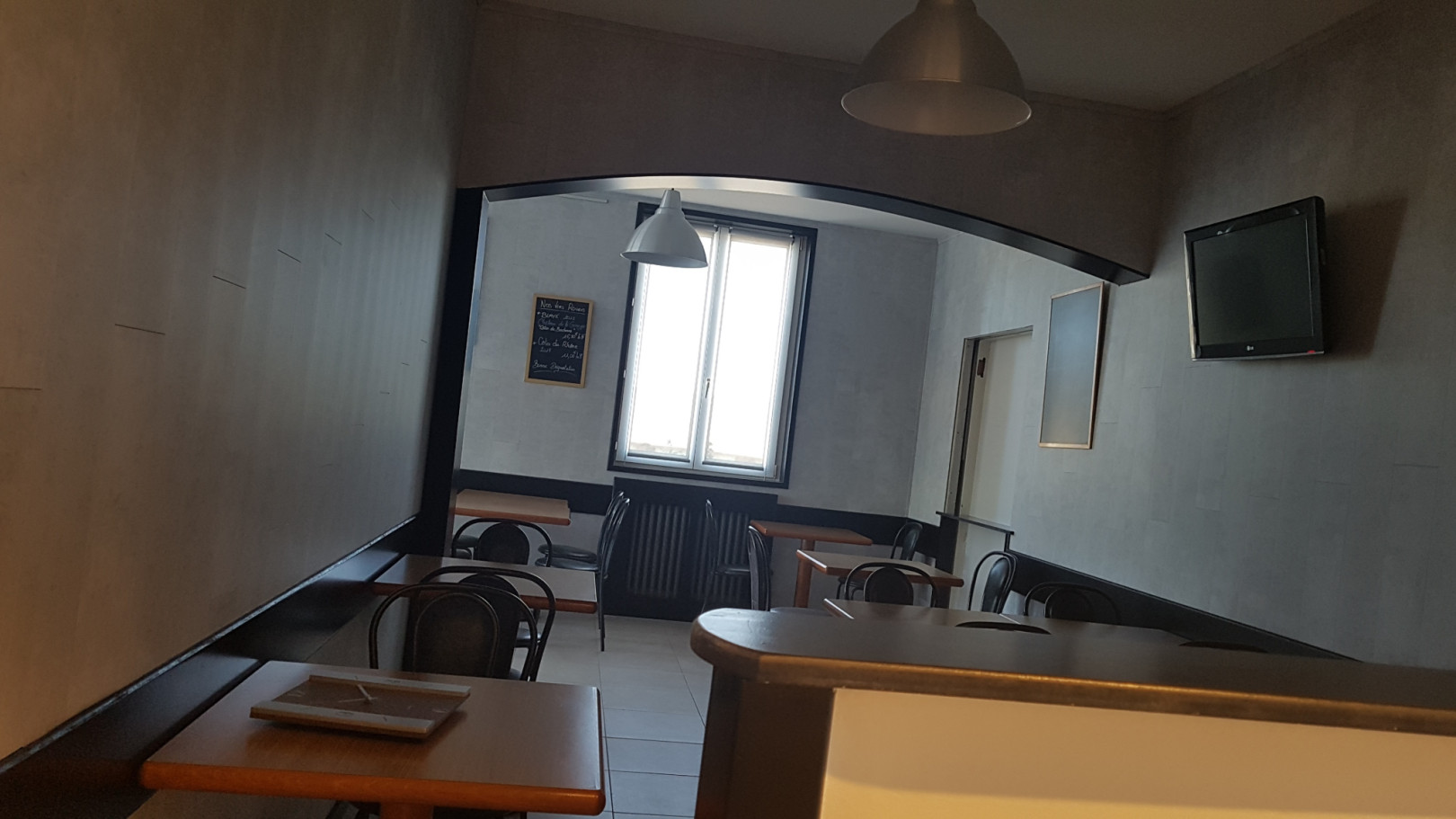 
                                                Vente
                                                 Fond de commerce + logement à GUILBERVILLE