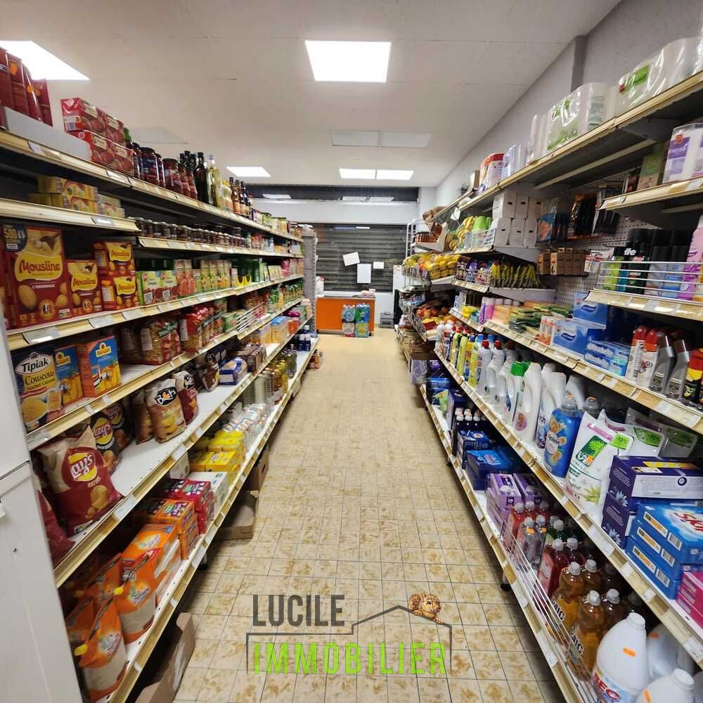 
                                                Vente
                                                 Fonds de commerce à vendre 187 m2