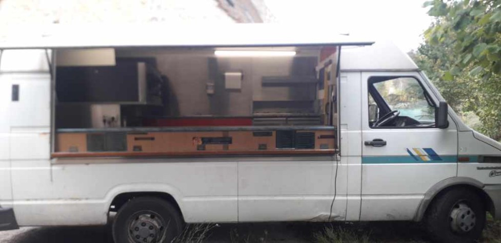 
                                                Matériel Restauration
                                                 FOODTRUCK PIZZA