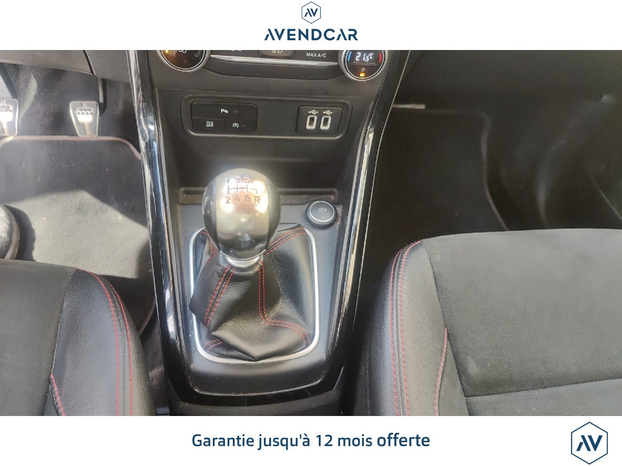 
                                                Voiture
                                                 FORD ECOSPORT 1.0 SCTI 125 ST LINE