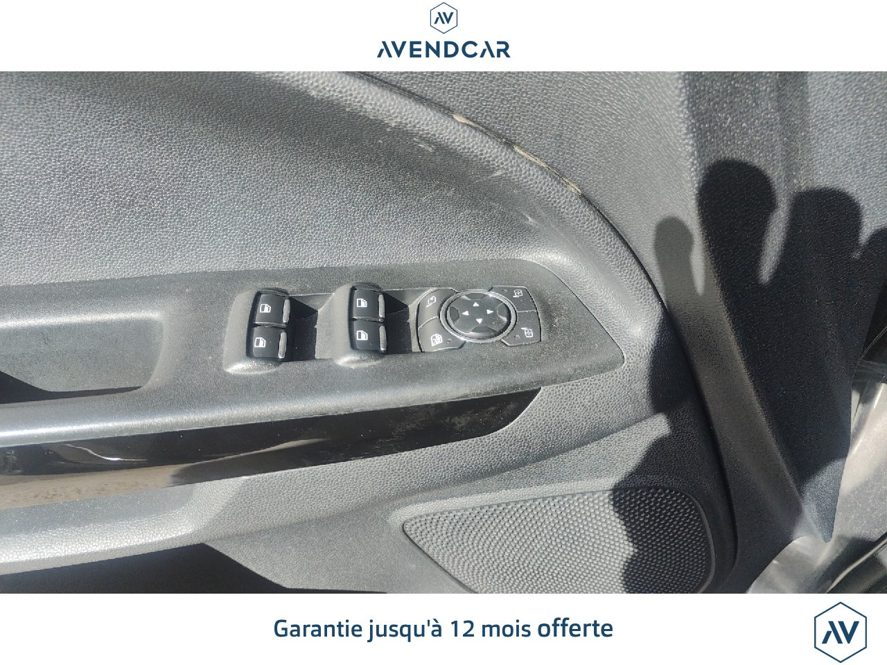 
                                                Voiture
                                                 FORD ECOSPORT 1.0 SCTI 125 ST LINE