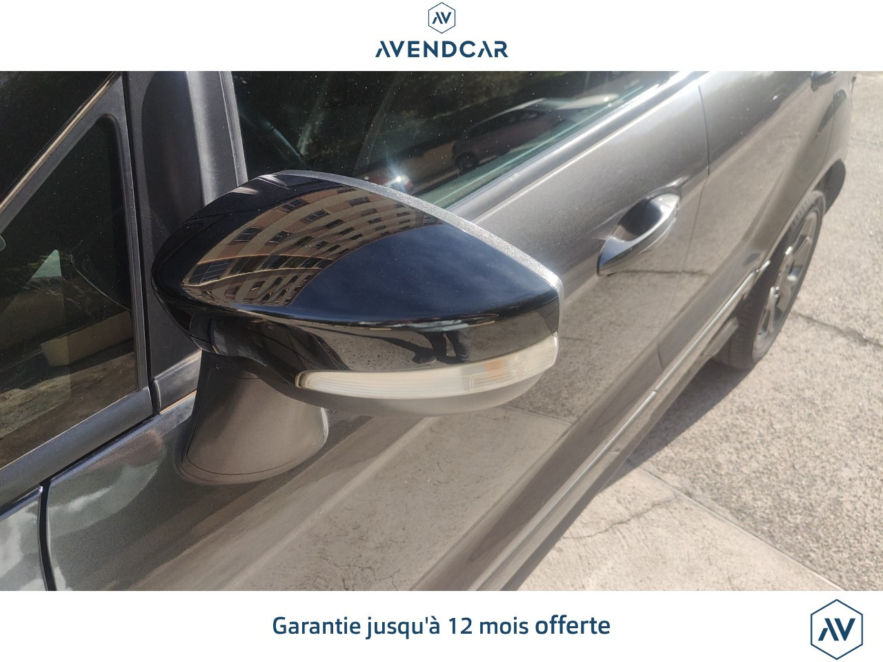 
                                                Voiture
                                                 FORD ECOSPORT 1.0 SCTI 125 ST LINE