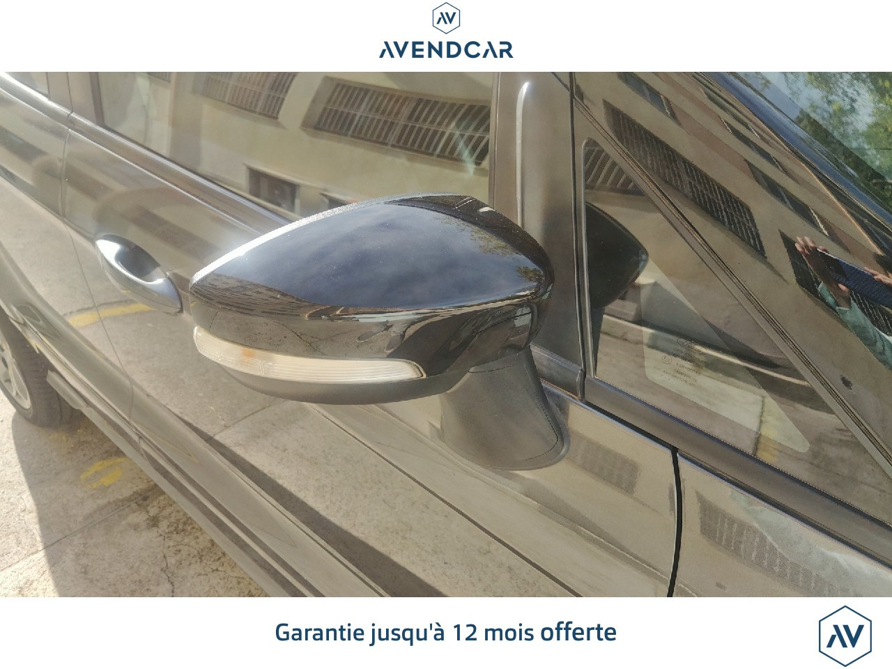 
                                                Voiture
                                                 FORD ECOSPORT 1.0 SCTI 125 ST LINE