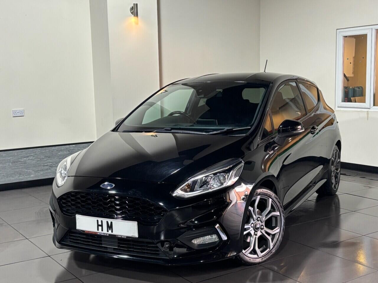 
                                                Voiture
                                                 Ford Fiesta 1.0T EcoBoost ST-Line Hatchback 3dr Petrol Manual Euro 6 (s/s) (140 ps)