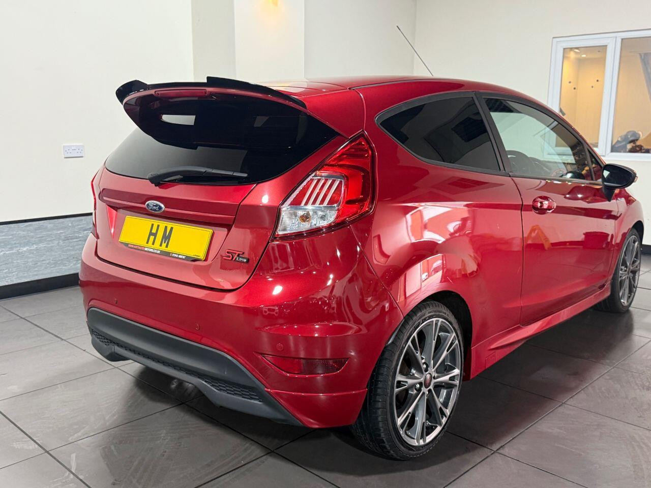 Voiture
                                                 Ford Fiesta 1.0T EcoBoost ST-Line Hatchback 3dr Petrol Manual Euro 6 (s/s) (140 ps)