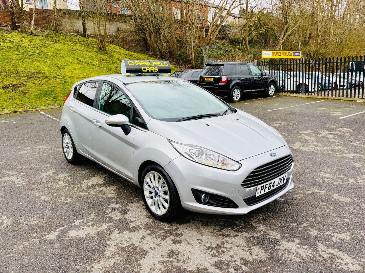 
                                                Voiture
                                                 Ford Fiesta 1.0T EcoBoost Titanium X Hatchback 5dr Petrol Manual Euro 5 (s/s) (125 ps) MOT 10/26 41K PSH CATS ULEZ