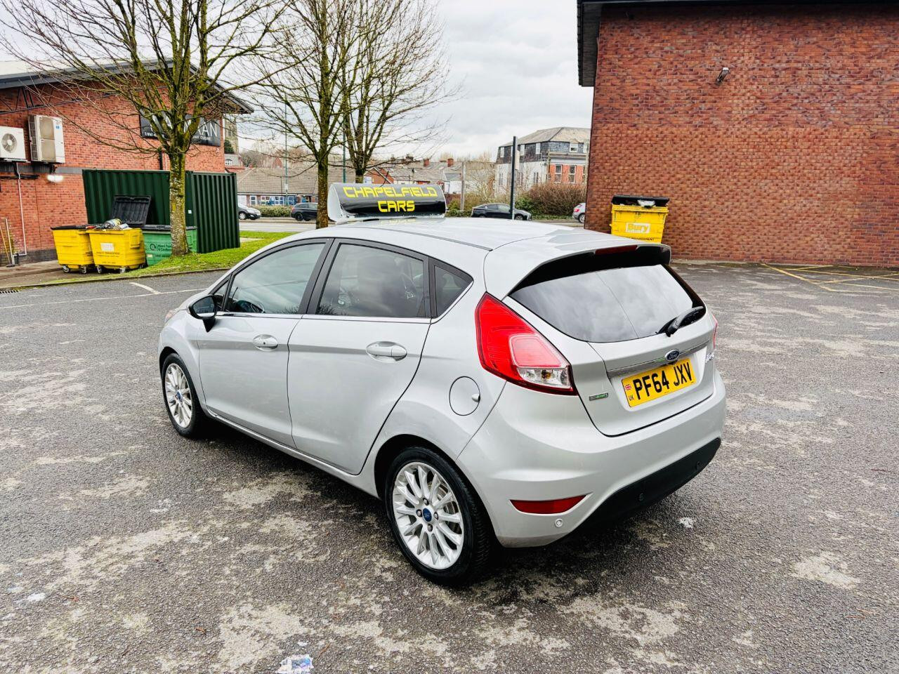 
                                                Voiture
                                                 Ford Fiesta 1.0T EcoBoost Titanium X Hatchback 5dr Petrol Manual Euro 5 (s/s) (125 ps) MOT 10/26 41K PSH CATS ULEZ